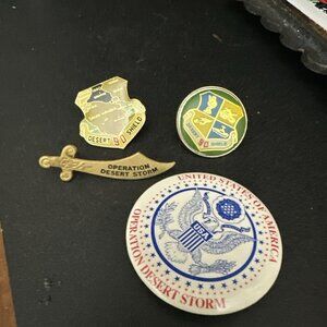 4 Operation Desert Storm 90 Shield Service Lapel Pin Badge button Sabre USA 1990